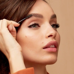 Eyebrow Shaping (Szemöldök formázás) főképe